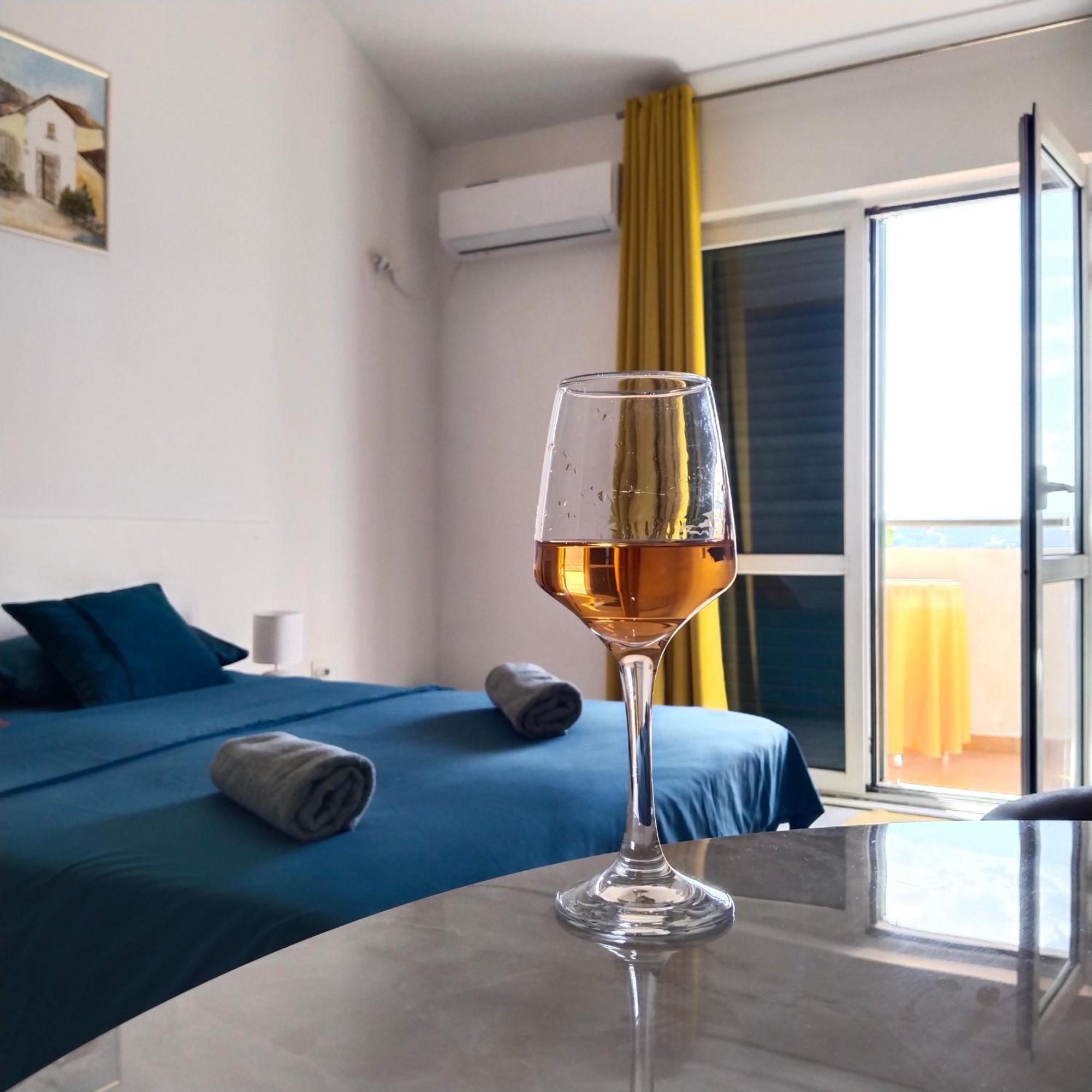 Apartments "Belle Vue" ヘルツェグ・ノヴィ エクステリア 写真